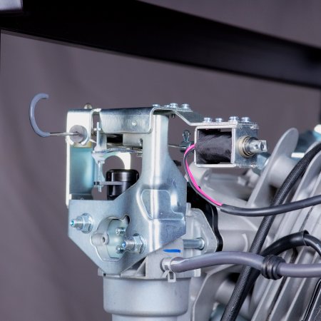 Бензиновый генератор FUBAG BS 9000 DA ES (трехфазный) с электростартером и коннектором автоматики в Йошкар-Оле фото